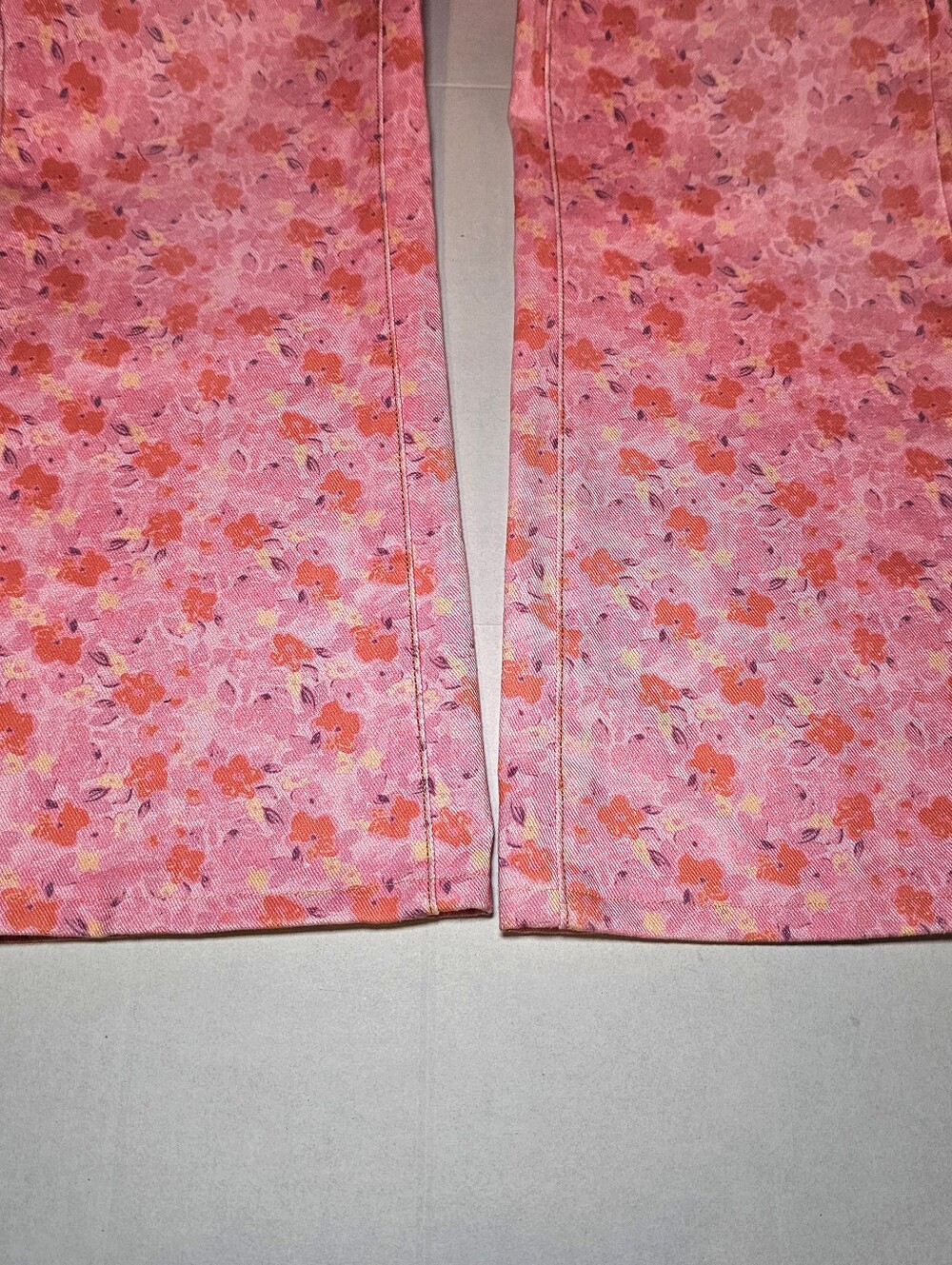 BDG Urban Outfitters Jeans Floral Flare Denim Women's 28 Wide Leg Y2K Vibe - Picture 2 of 9